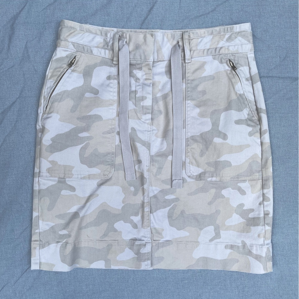 Banana Republic Khaki Camo Skirt